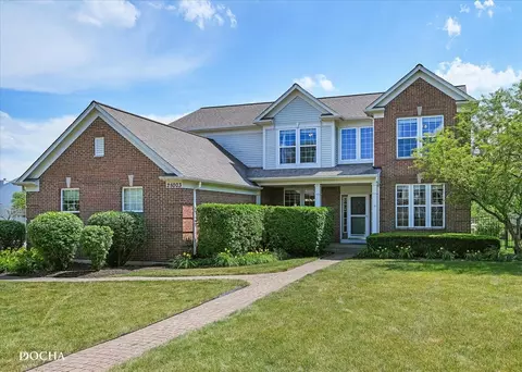 25003 Blue Iris Ct S, Plainfield, IL 60585