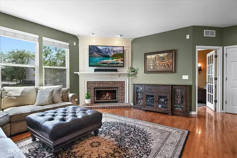 Living - 25003 Blue Iris Ct S, Plainfield, IL 60585 photo 2 of 2