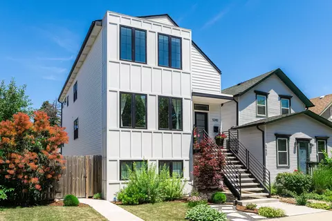 5240 W Winnemac Ave, Chicago, IL 60630