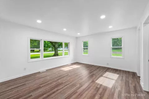 41 W573 Lenz Rd, Elgin, IL 60124 photo 11
