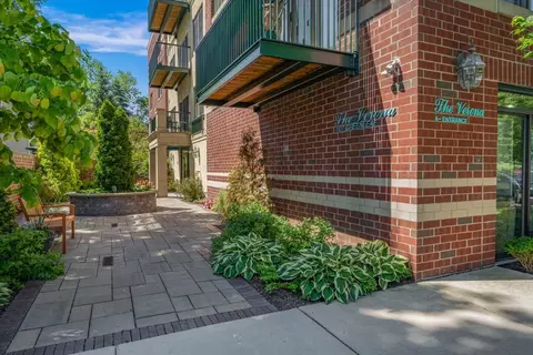 1107 Greenleaf Ave #3H, Wilmette, IL 60091
