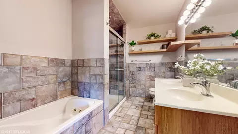Bath - 708 Hillcrest Dr, Sleepy Hollow, IL 60118 photo 1 of 3