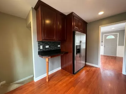 124 S Hickory Ave, Bartlett, IL 60103 photo 7