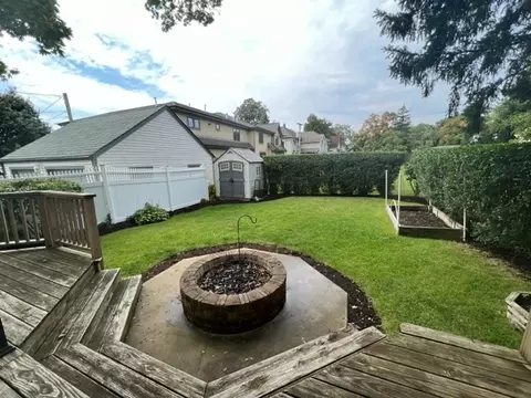 124 S Hickory Ave, Bartlett, IL 60103 photo 18