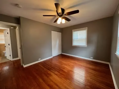 124 S Hickory Ave, Bartlett, IL 60103 photo 8