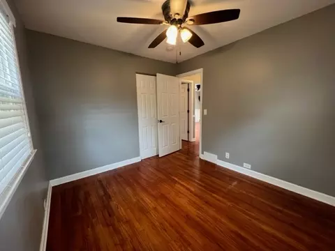 124 S Hickory Ave, Bartlett, IL 60103 photo 9