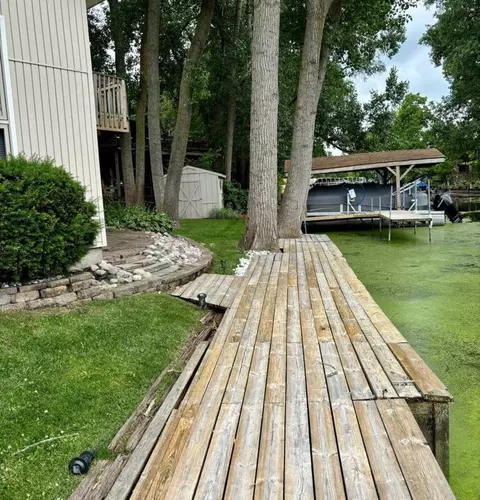 Exterior - 606 Kingston Blvd, Mchenry, IL 60050 photo 6 of 8