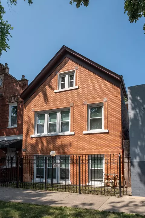 3006 S Drake Ave, Chicago, IL 60623