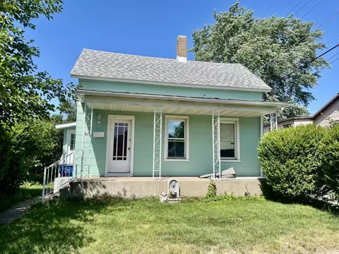 827 Crosat St, Lasalle, IL 61301