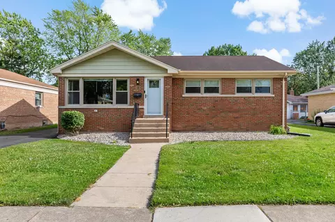 715 E 163rd Pl, South Holland, IL 60473