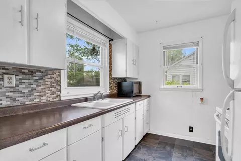 Kitchen - 20 Charles Dr, Rantoul, IL 61866 photo 1 of 2