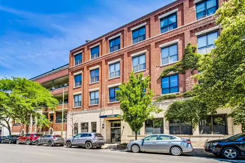 2525 N Sheffield Ave #2B, Chicago, IL 60614