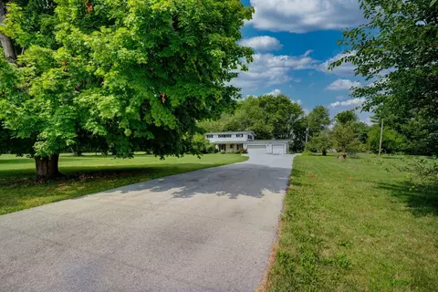 27508 S Klemme Rd, Crete, IL 60417