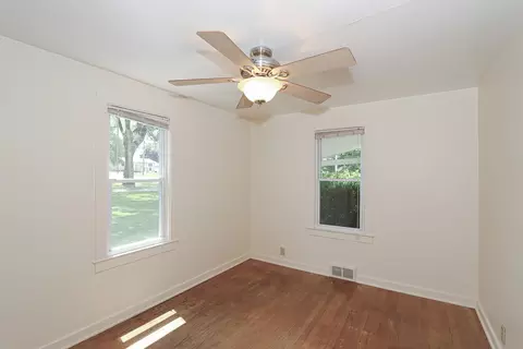 181 2nd St, Elgin, IL 60123 photo 18
