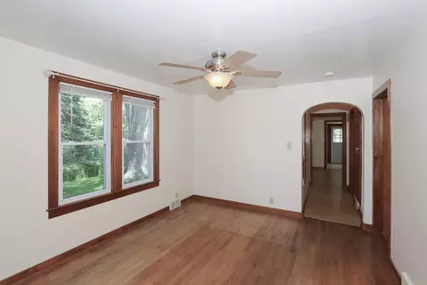 181 2nd St, Elgin, IL 60123 photo 8