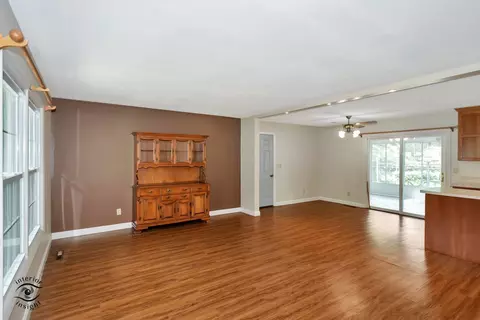 Living - 4683 W Doris Dr, Kankakee, IL 60901 photo 6 of 6
