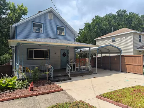 366 Clark St, Marseilles, IL 61341