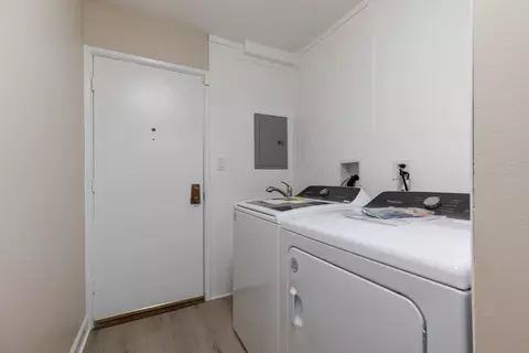 Other - 1720 Robin Ln #A, Hoffman Estates, IL 60169 photo 3 of 4
