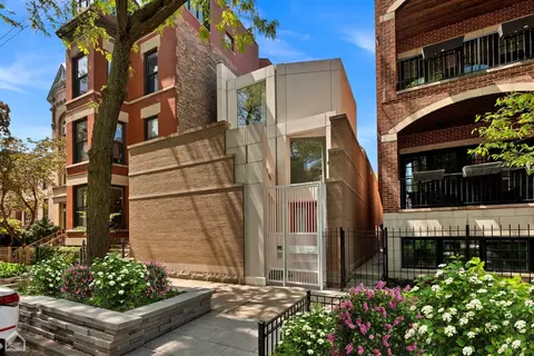 2138 N Racine Ave, Chicago, IL 60614