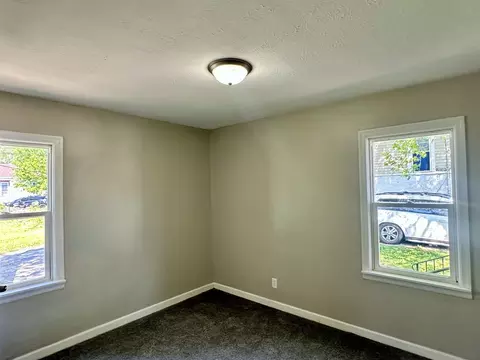 971 E Bourbonnais St, Kankakee, IL 60901 photo 6