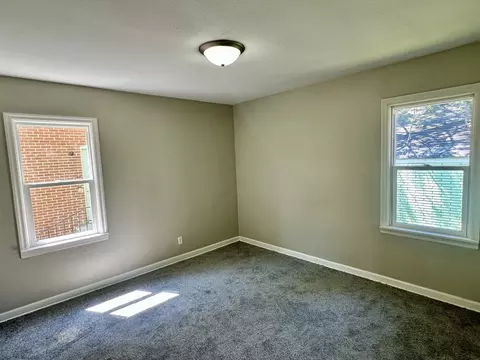 971 E Bourbonnais St, Kankakee, IL 60901 photo 5