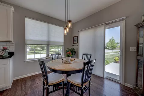 Dining - 799 Suffield Ct, Oswego, IL 60543 photo 3 of 3