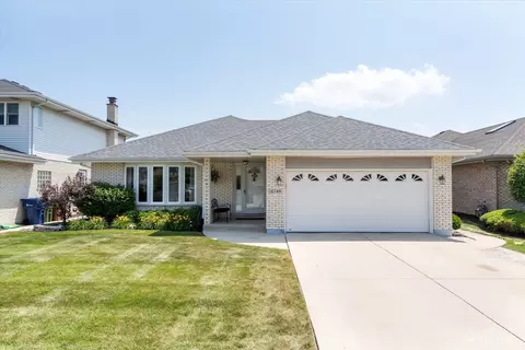 10749 Linder Ave, Oak Lawn, IL 60453