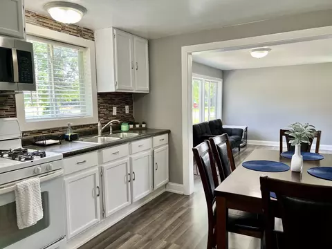 10 N774 Maple St, Elgin, IL 60123 photo 8