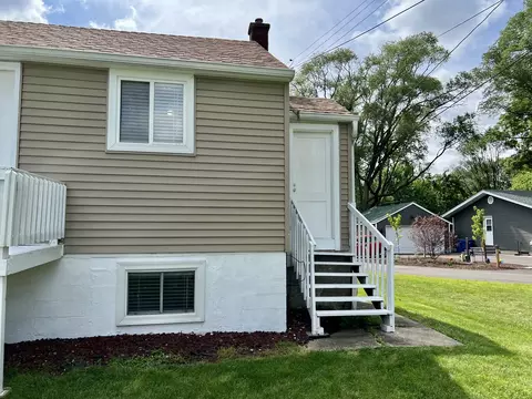 10 N774 Maple St, Elgin, IL 60123 photo 2