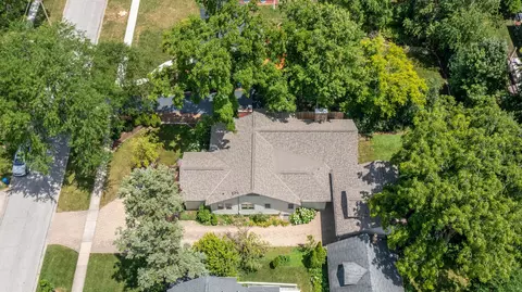 View/Area - 502 E Indiana St, Wheaton, IL 60187 photo 1 of 3