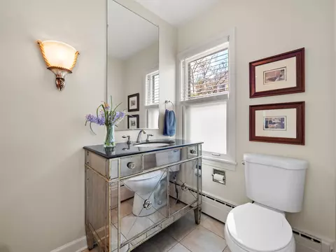 Bath - 502 E Indiana St, Wheaton, IL 60187 photo 3 of 7