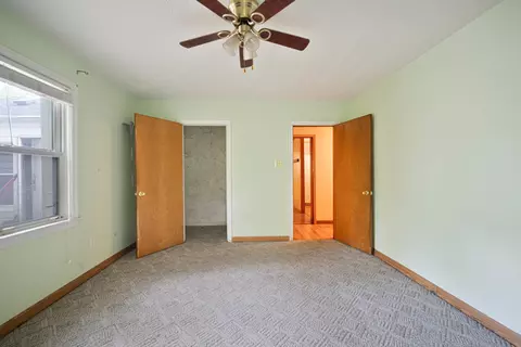 Bedroom - 5 River Ln, Kankakee, IL 60901 photo 2 of 4