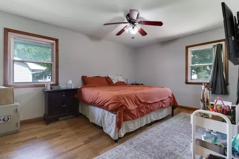 Bedroom - 1202 Riordan St, Normal, IL 61761 photo 2 of 7