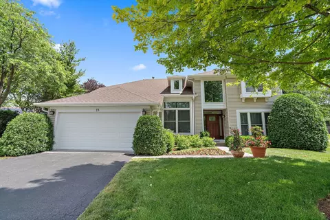 73 Shelby Ct, Vernon Hills, IL 60061