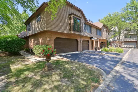 905 Cheshire Dr #0, Champaign, IL 61821