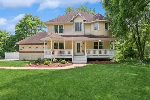 1903 Fargo Ave, Mchenry, IL 60050