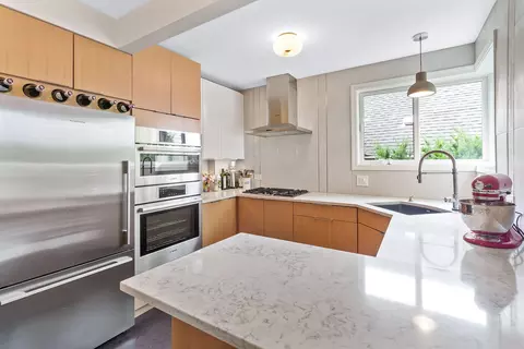 Kitchen - 2832 Maple Ave, Berwyn, IL 60402 photo 2 of 3