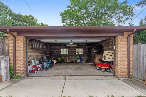 Exterior - 2832 Maple Ave, Berwyn, IL 60402 photo 5 of 5