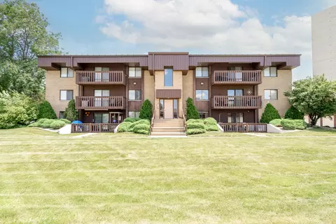 107 Caterpillar Dr #2C, Joliet, IL 60436