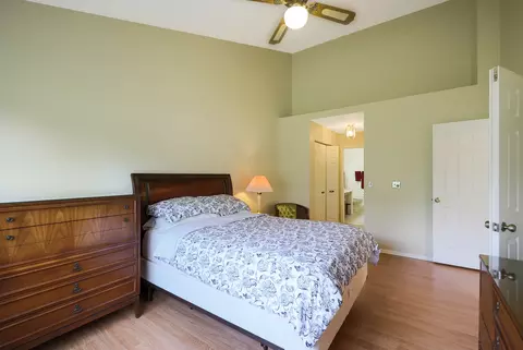 1301 Glengary Ct #L, Wheeling, IL 60090 photo 13