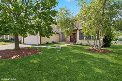 75 Picardy Ln, Wheeling, IL 60090 photo 27