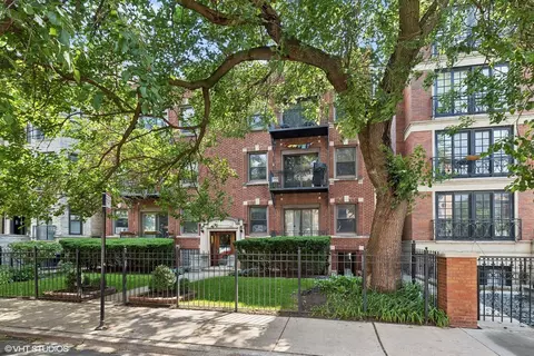 3741 N Wilton Ave #3N, Chicago, IL 60613