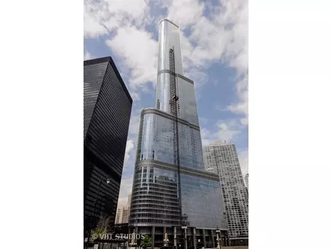 401 N Wabash Ave #P127, Chicago, IL 60611