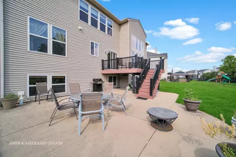 Exterior - 24911 Blue Iris Ct N, Plainfield, IL 60585 photo 6 of 12