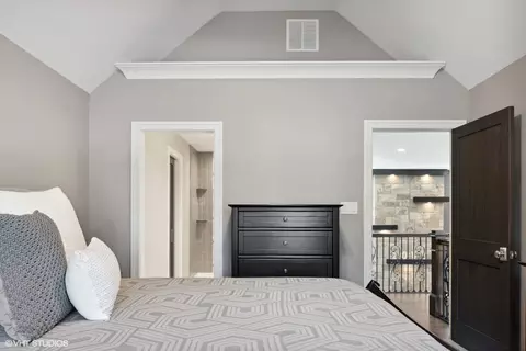 Bedroom - 7210 Giddings Ave, Burr Ridge, IL 60527 photo 7 of 7