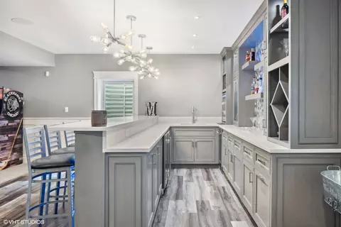 Kitchen - 7210 Giddings Ave, Burr Ridge, IL 60527 photo 5 of 5