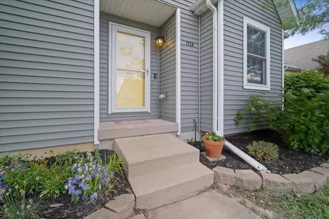 Exterior - 1114 Abercorn St, Normal, IL 61761 photo 2 of 6