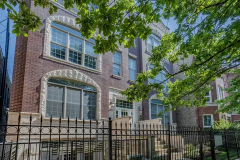 2156 W Ohio St #2W, Chicago, IL 60612