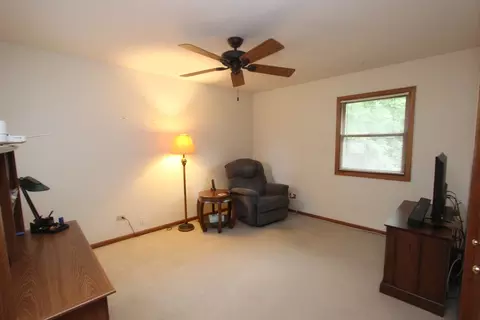 3215 Chellington Dr, Johnsburg, IL 60051 photo 18