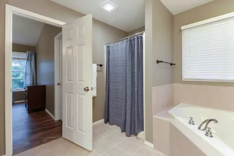 2710 Kaisner, Bloomington, IL 61704 photo 20